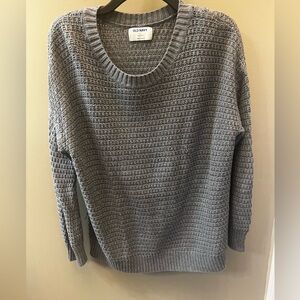 Old Navy gray sweater. Size large